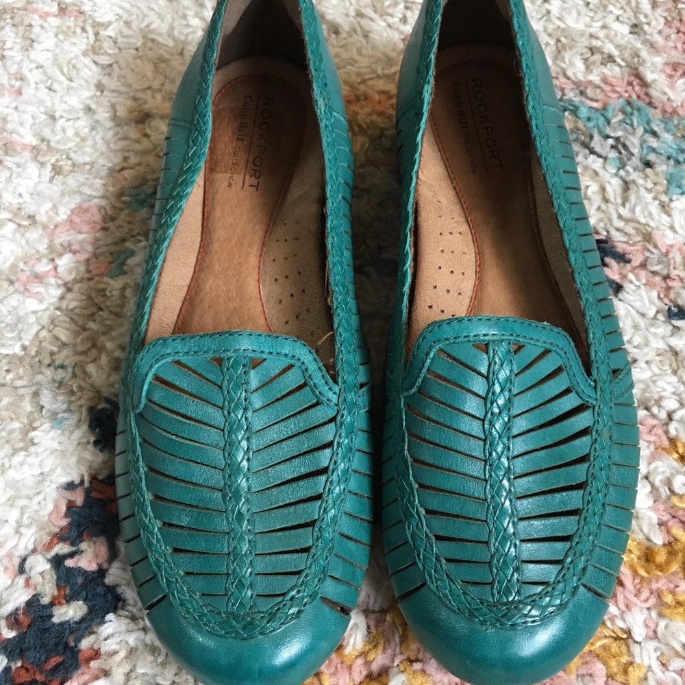 Rockport by Cobb Hill Hurache slip on shoe
